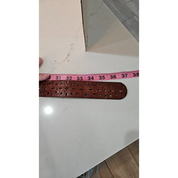 Fossil Leather Perforated Belt Brown Silver Buckle Womens S/M Floral Design - Picture 5 of 7